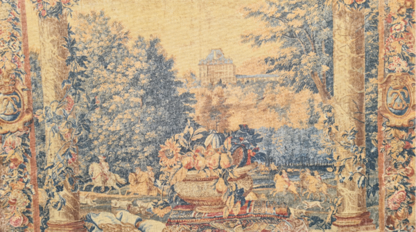 Chateau de Versailles Tapestry - 5′8″ × 4′10″ (173 × 147 cm)